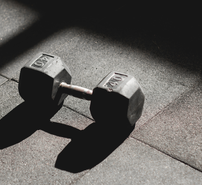 haltère de 40kg posée sur le sol